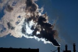 Emissions Should be Reduced Now to Minimize Climate Risk